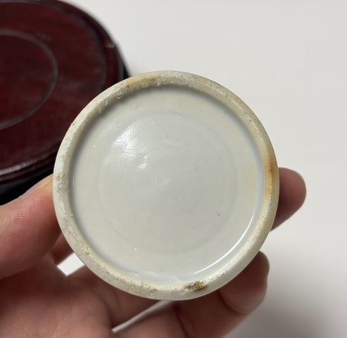 古玩陶瓷山水紋青花水盂真品鑒賞圖
