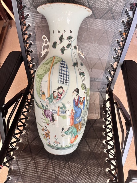 古玩陶瓷三百件嬰戲圖大賞瓶真品鑒賞圖