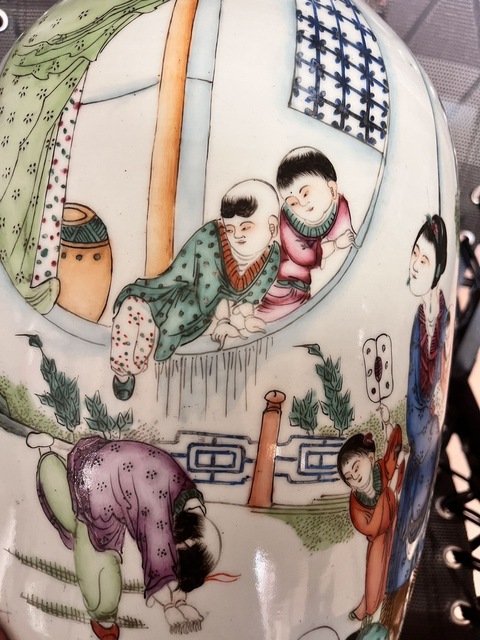 古玩陶瓷三百件嬰戲圖大賞瓶真品鑒賞圖