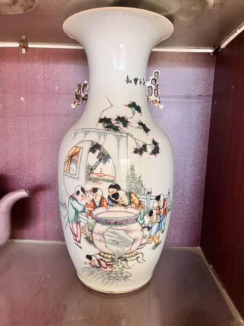 古玩陶瓷人物故事賞瓶真品鑒賞圖