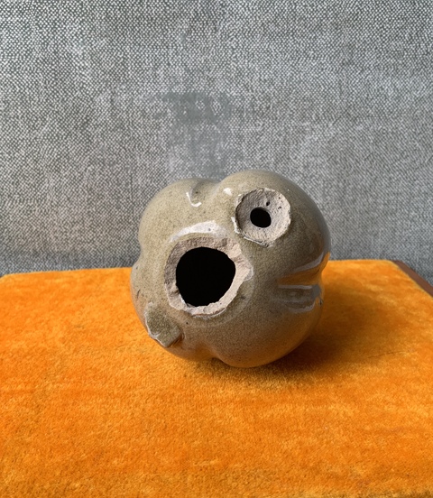 古玩陶瓷長沙窯青釉瓜棱水注拍賣，當(dāng)前價格0元