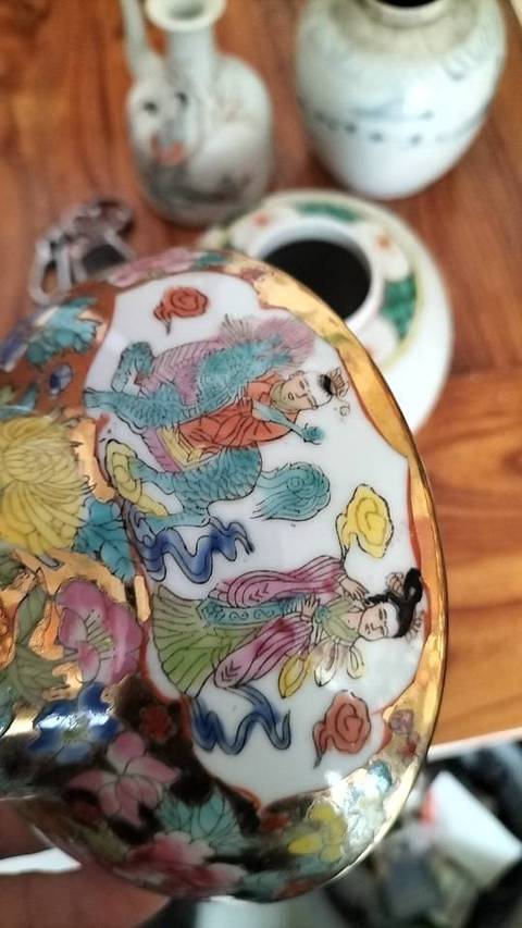 古玩陶瓷廣彩高足貢碗真品鑒賞圖