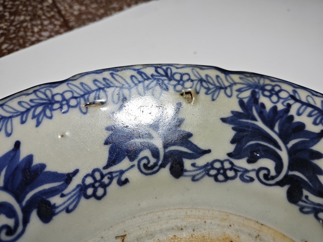 古玩陶瓷晚清青花盤真品鑒賞圖