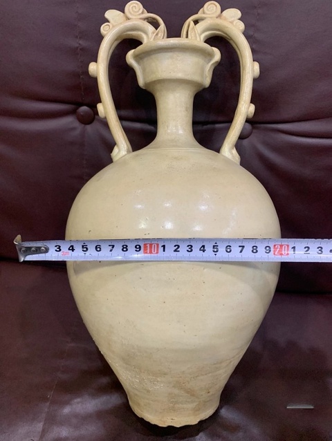 古玩陶瓷鞏縣窯白釉雙龍瓶,疑似有修真品鑒賞圖