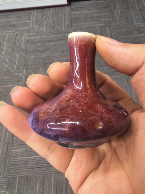 古玩陶瓷鈞紅窯變釉荸薺瓶真品鑒賞圖