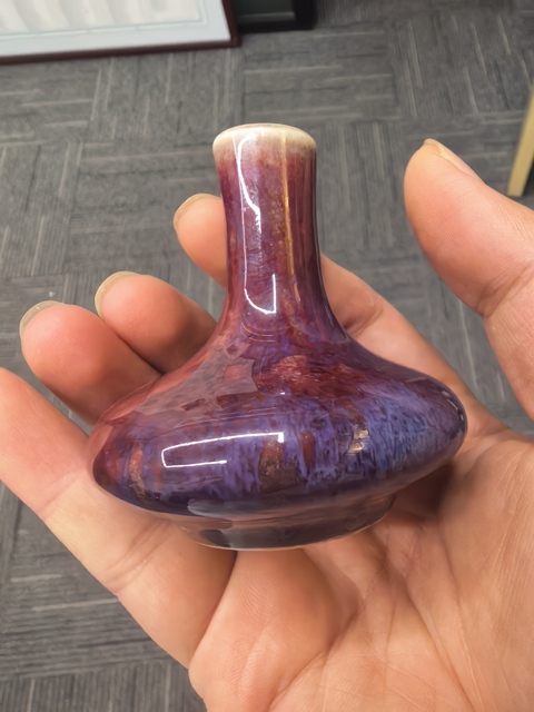 古玩陶瓷鈞紅窯變釉荸薺瓶真品鑒賞圖