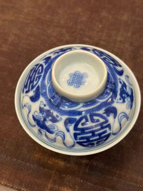 古玩陶瓷福壽紋蓋碗真品鑒賞圖