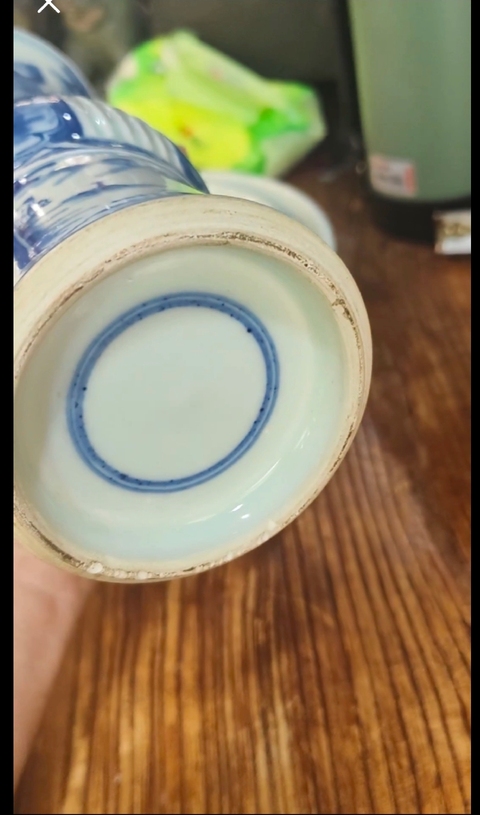古玩陶瓷山水紋青花花觚真品鑒賞圖