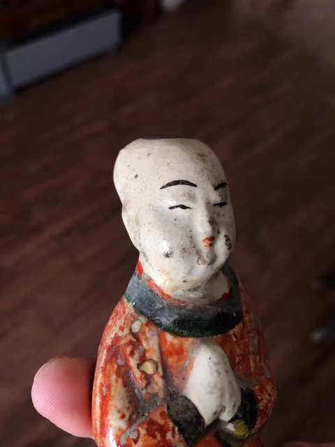 古玩陶瓷三彩童子真品鑒賞圖