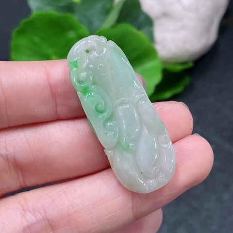 古玩玉器天然翡翠掛件真品鑒賞圖