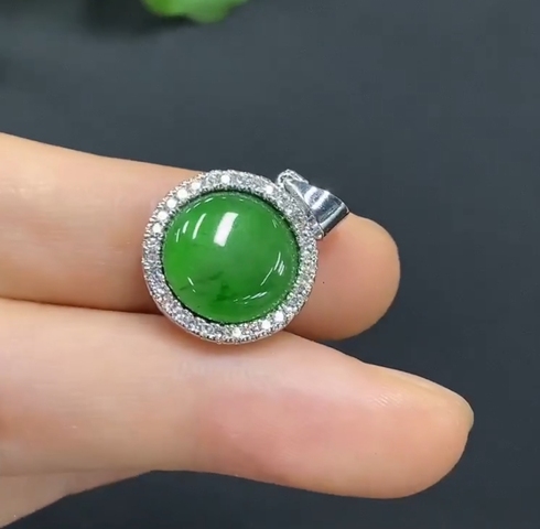 古玩玉器天然翡翠鑲嵌掛件真品鑒賞圖