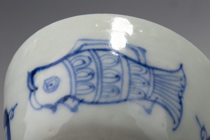 古玩陶瓷清晚·青花吉語魚紋杯真品鑒賞圖