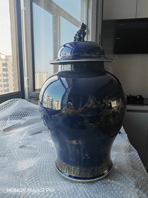 古玩陶瓷霽藍(lán)釉描金山水人物將軍罐真品鑒賞圖