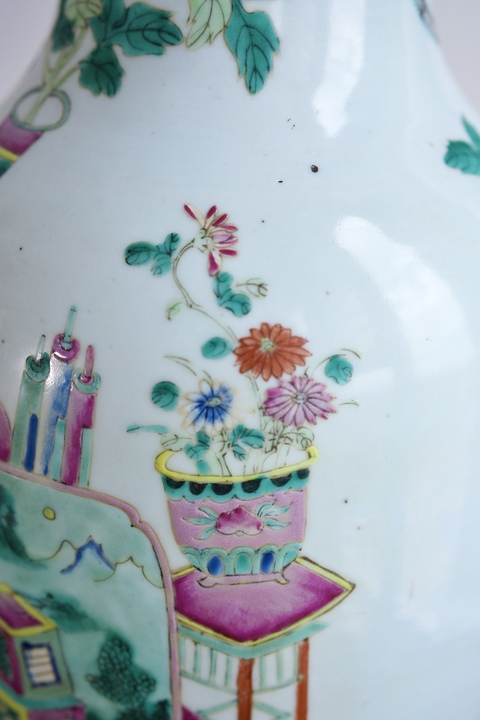 古玩陶瓷粉彩瓶真品鑒賞圖