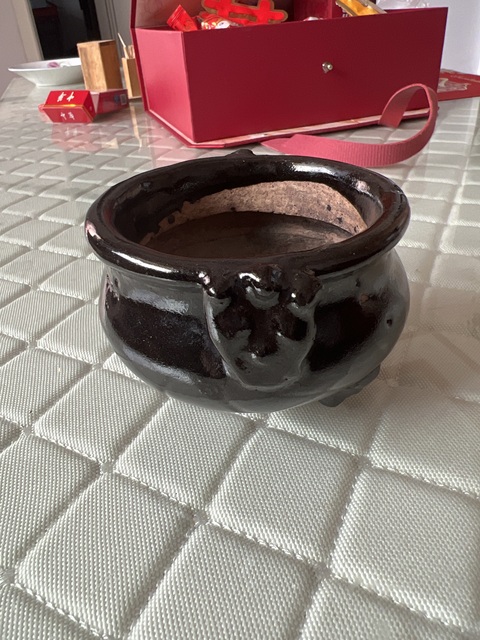 古玩陶瓷清代黑釉香爐真品鑒賞圖
