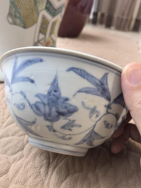 古玩陶瓷明中期青花纏枝花卉紋碗拍賣，當前價格9999元