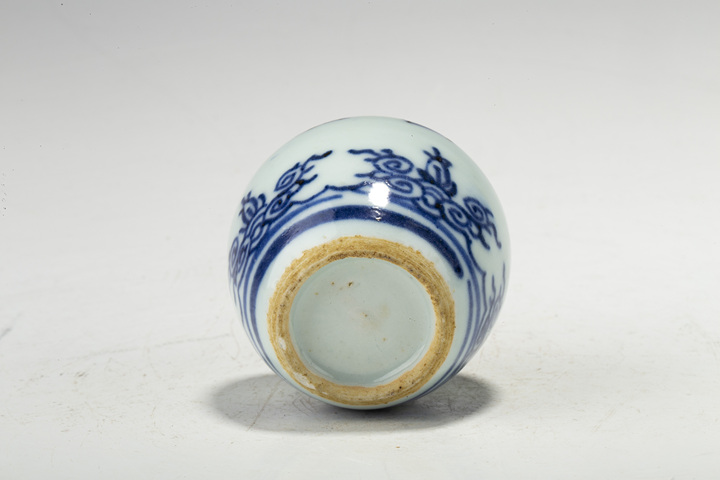 古玩陶瓷清中·青花海水八卦紋小蓋罐拍賣,當前價格1344元