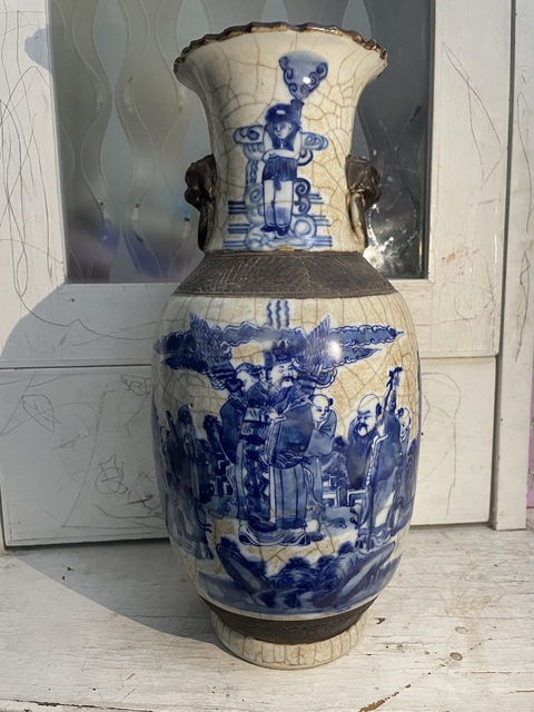 古玩陶瓷哥釉地鐵銹釉青花瓶真品鑒賞圖