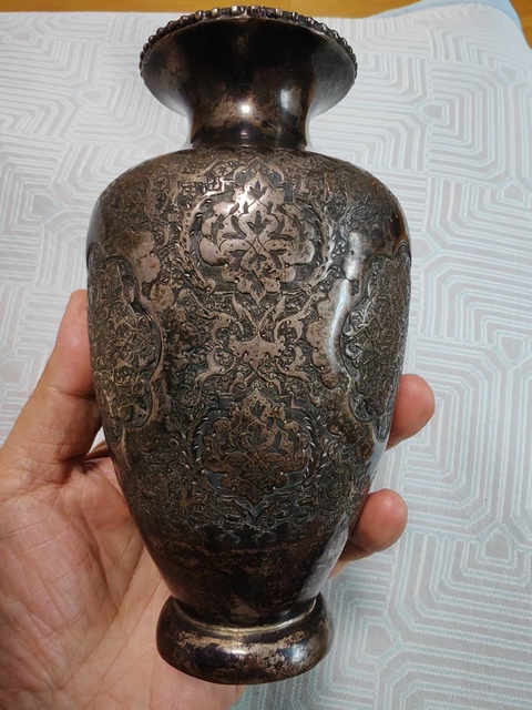 古玩錢幣金屬瓶真品鑒賞圖