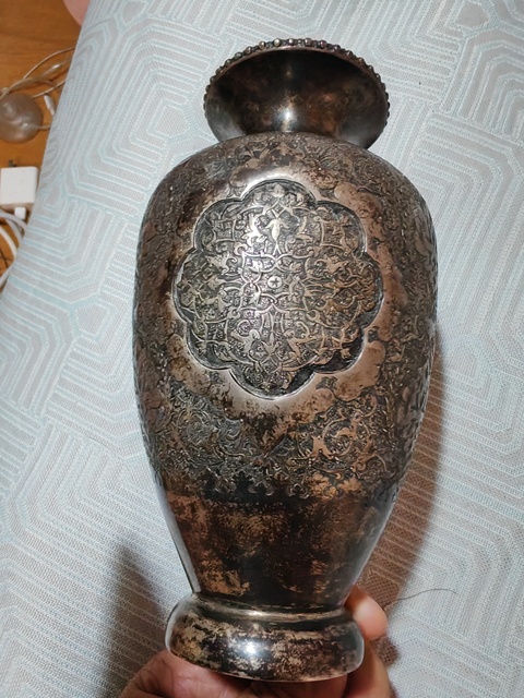 古玩錢幣金屬瓶真品鑒賞圖