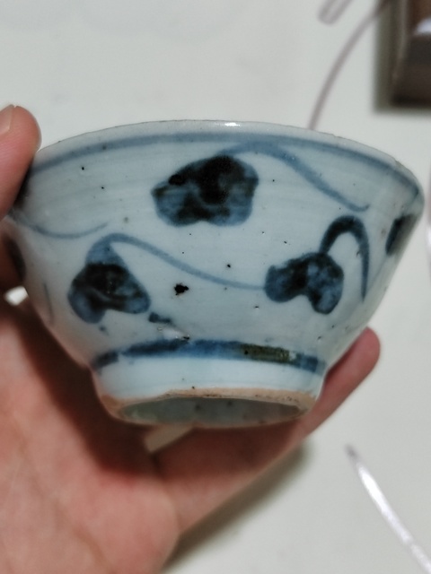 古玩陶瓷青花茶盞真品鑒賞圖