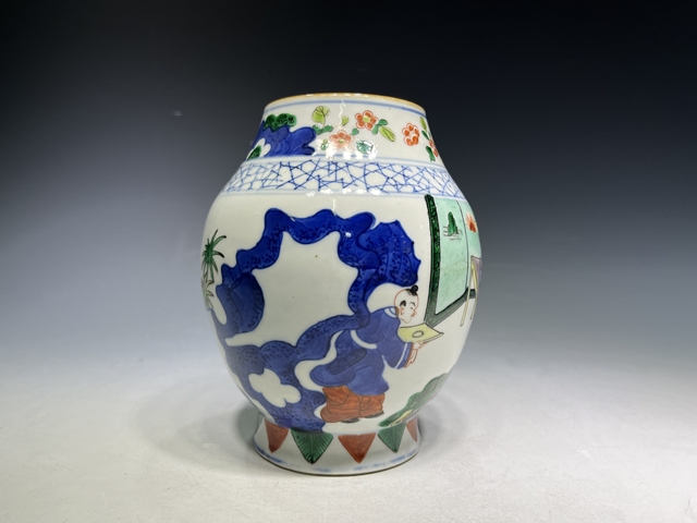 古玩陶瓷青花五彩人物故事紋橄欖尊真品鑒賞圖