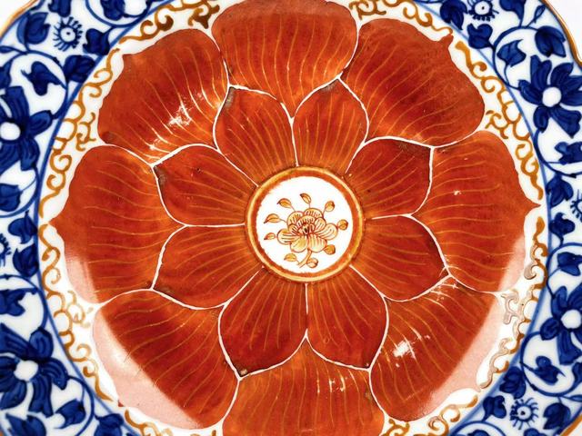 古玩陶瓷清乾隆·礬紅蓮瓣花口盤拍賣，當前價格1163元