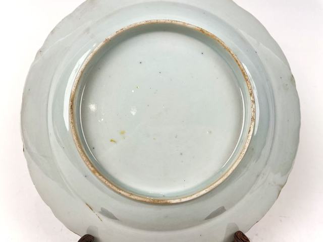 古玩陶瓷清乾隆·礬紅蓮瓣花口盤拍賣，當前價格1163元