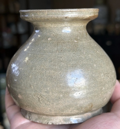 古玩陶瓷越窯青瓷渣斗真品鑒賞圖
