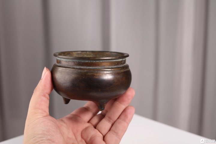古玩銅器爐子真品鑒賞圖