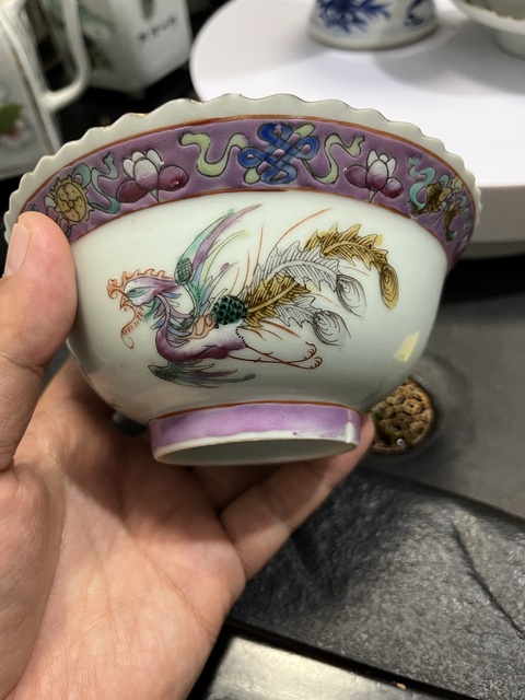 古玩陶瓷粉彩碗真品鑒賞圖