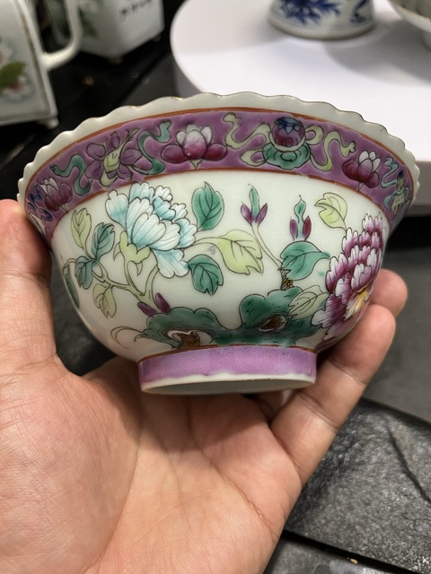 古玩陶瓷粉彩碗真品鑒賞圖