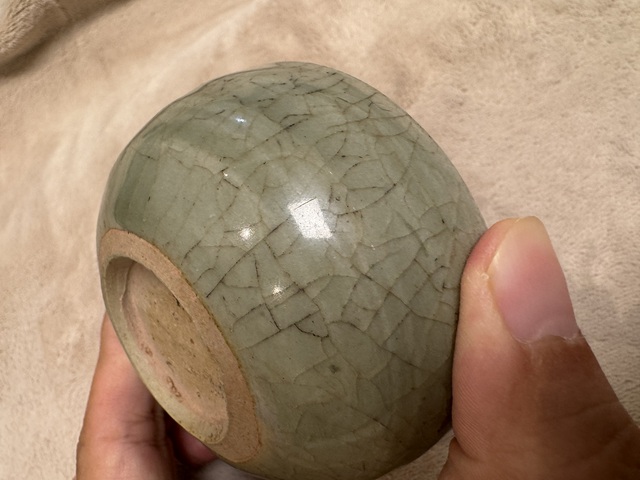 古玩陶瓷元代龍泉窯青釉臥足杯真品鑒賞圖