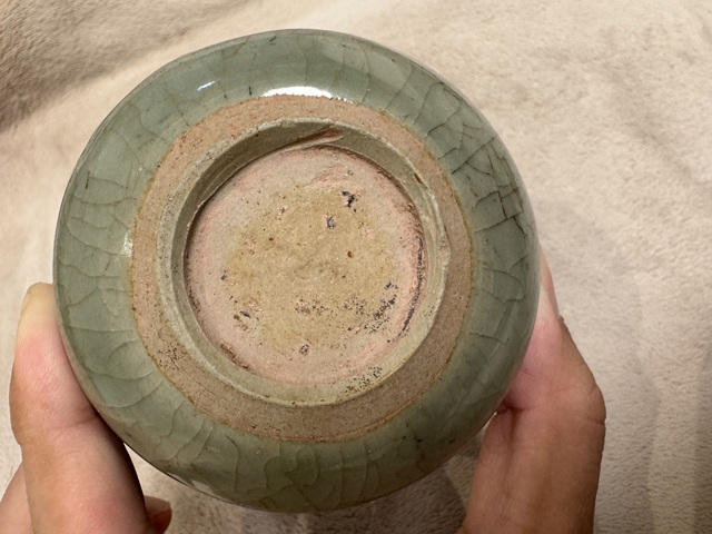 古玩陶瓷元代龍泉窯青釉臥足杯真品鑒賞圖