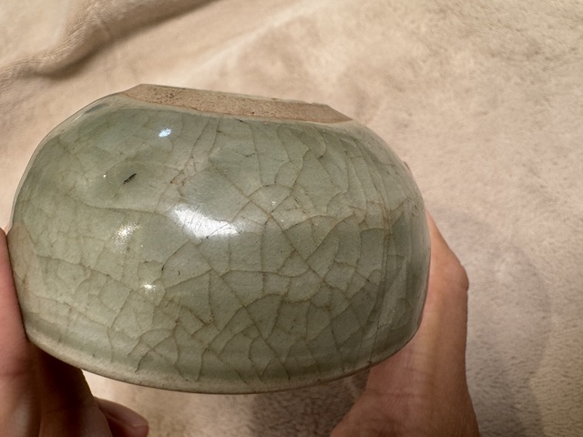 古玩陶瓷元代龍泉窯青釉臥足杯真品鑒賞圖