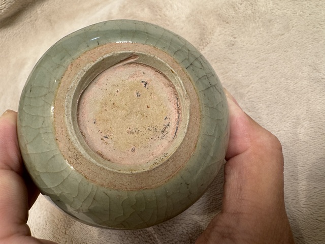 古玩陶瓷元代龍泉窯青釉臥足杯真品鑒賞圖