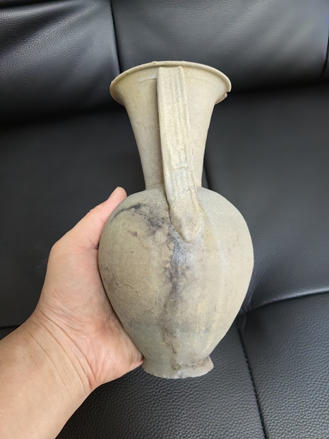 古玩陶瓷越窯青瓷執壺拍賣,當前價格3500元