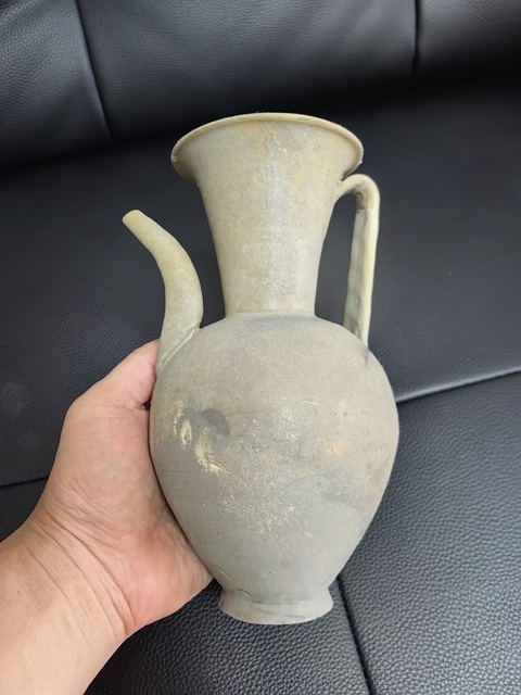 古玩陶瓷越窯青瓷執壺拍賣,當前價格3500元