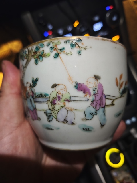 古玩陶瓷粉彩仕女嬰戲圖蓋缸真品鑒賞圖