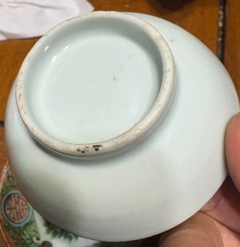 古玩陶瓷花鳥蝶吉語紋廣彩盤拍賣,當(dāng)前價(jià)格190元