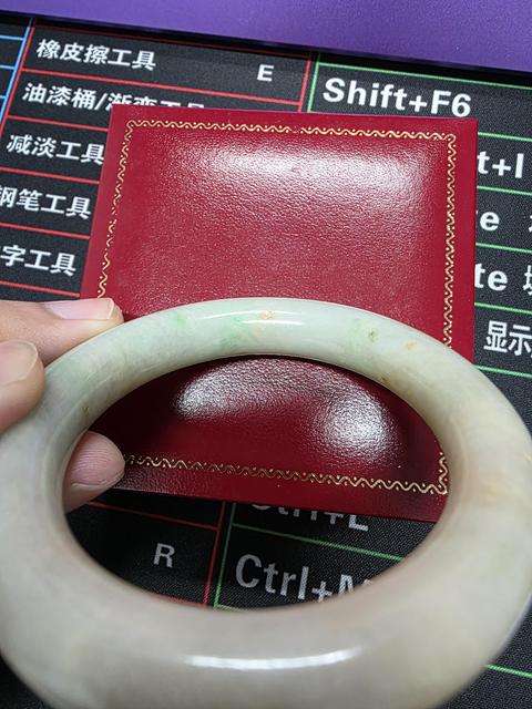 古玩玉器天然翡翠手鐲真品鑒賞圖