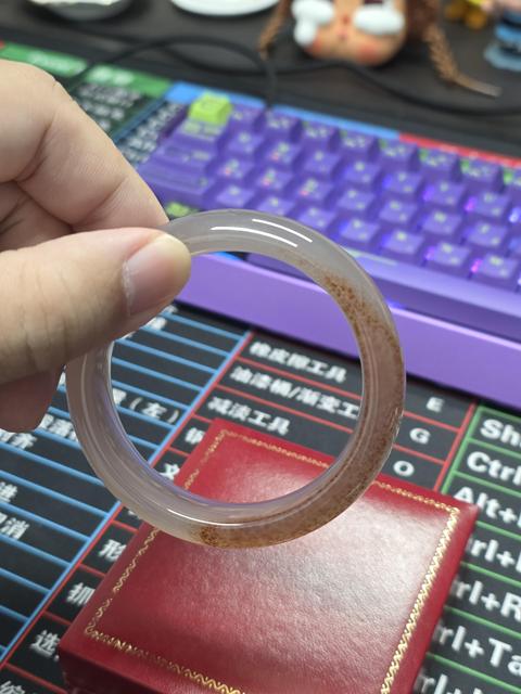 古玩玉器天然玉髓手鐲真品鑒賞圖