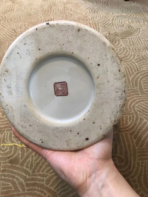 古玩陶瓷刀馬人粉彩瓶真品鑒賞圖