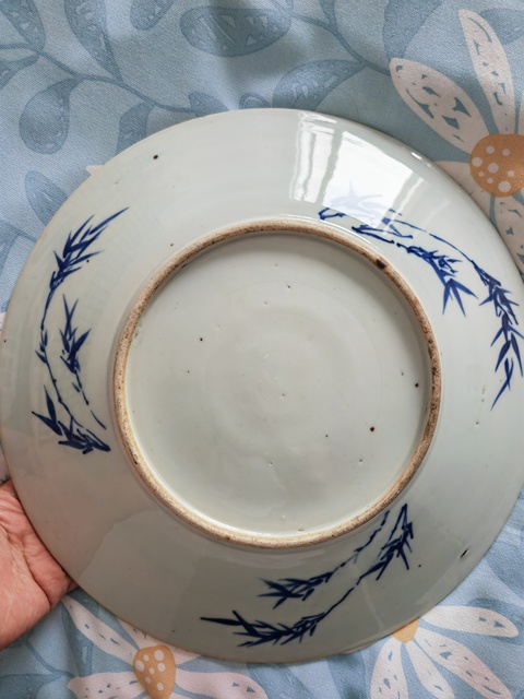 古玩陶瓷人物紋青花盤真品鑒賞圖