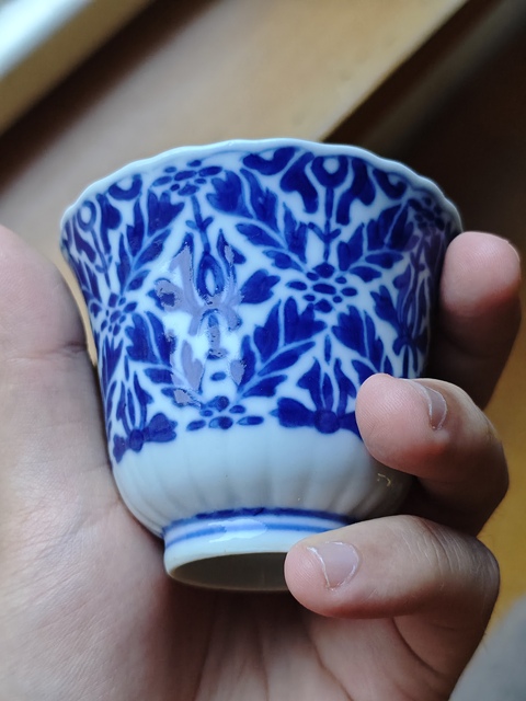 古玩陶瓷青花花卉紋杯碟一套真品鑒賞圖