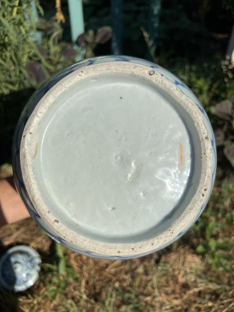 古玩陶瓷萬歷花鳥紋青花罐真品鑒賞圖