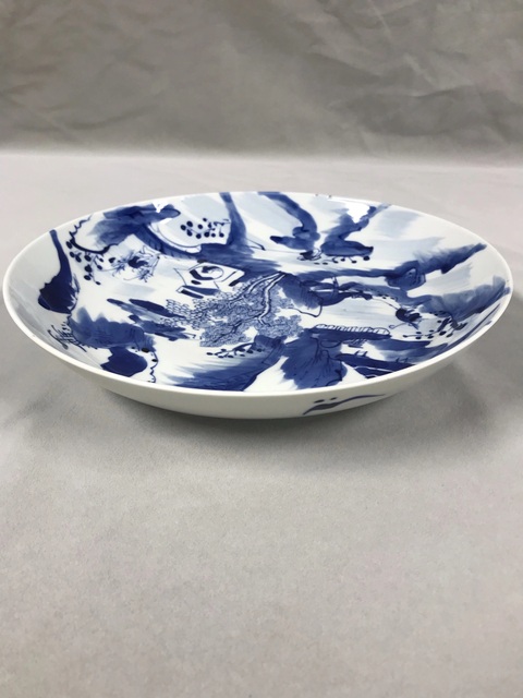 古玩陶瓷樵漁耕讀山水紋青花盤真品鑒賞圖