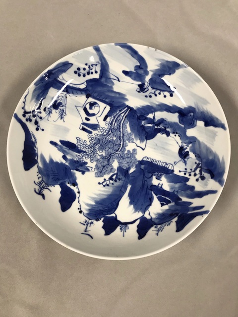 古玩陶瓷樵漁耕讀山水紋青花盤真品鑒賞圖