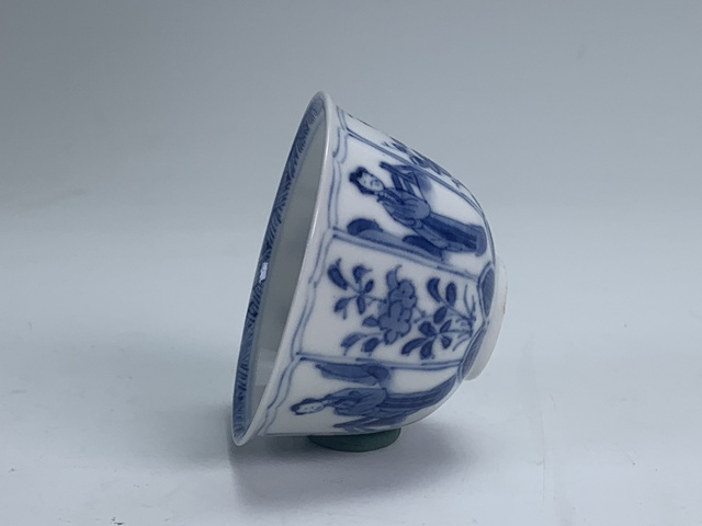 古玩陶瓷清康熙·青花四美人花卉紋杯拍賣，當前價格587元