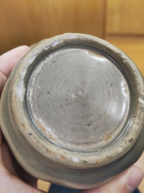 古玩陶瓷龍泉青瓷執壺真品鑒賞圖